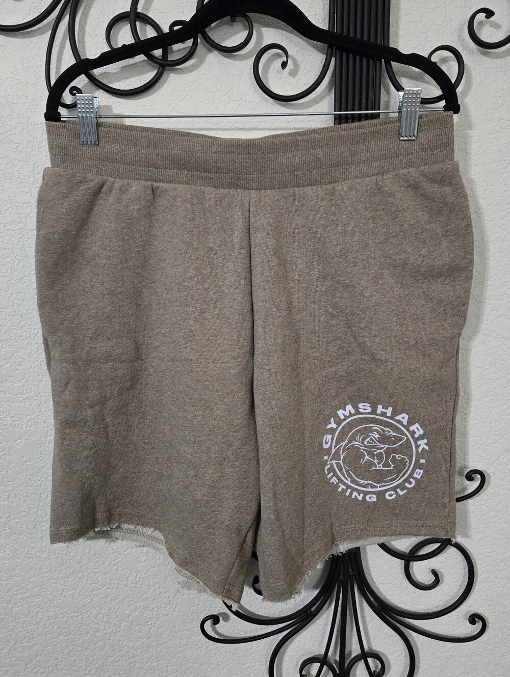 GYMSHARK Legacy Shorts | M